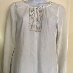 Abercrombie & Fitch , 100% cotton white top , M